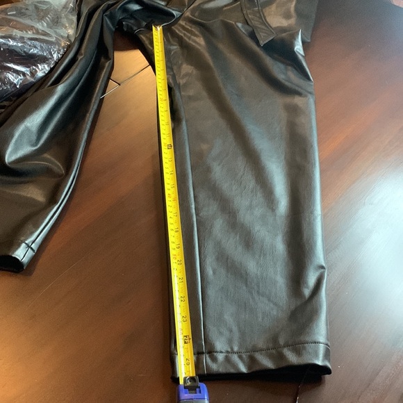 Cleo Petites Vegan Leather Paper Bag Pants, Black Size 12P. NWOT - Picture 12 of 16